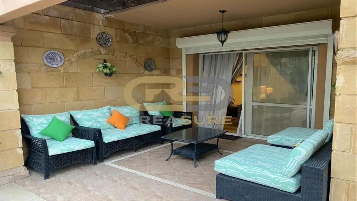 The Treasure - Luxury Apartment with Central Air Conditioning and Private Pool