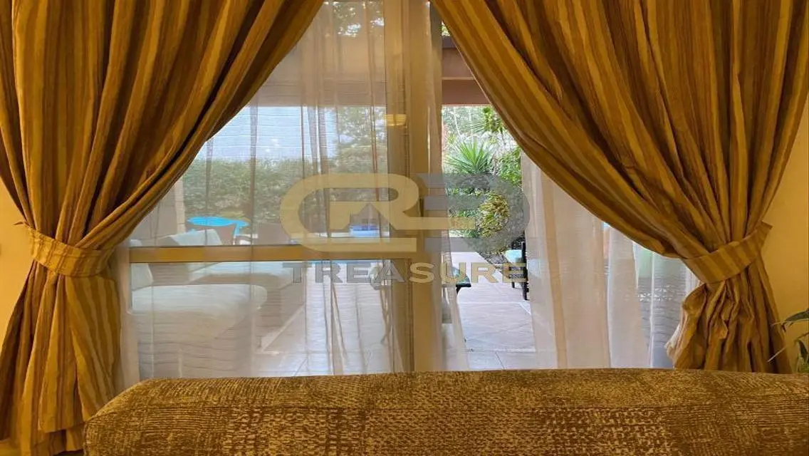 The Treasure - Luxury Apartment with Central Air Conditioning and Private Pool