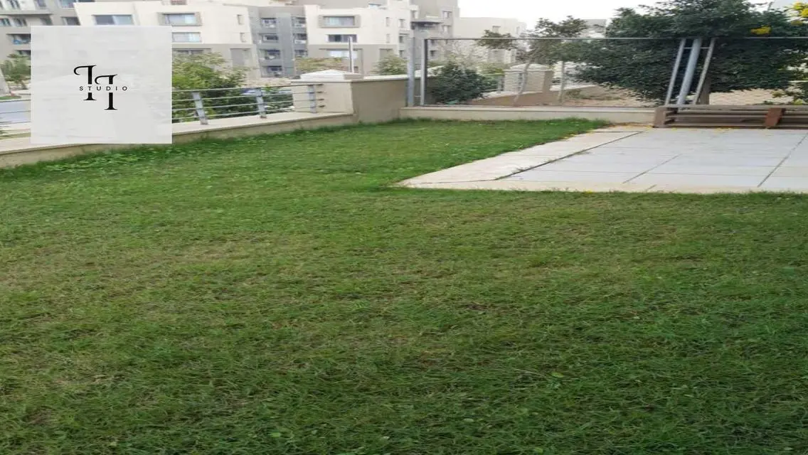شقة فاخرة بمساحة 200 متر في AUC