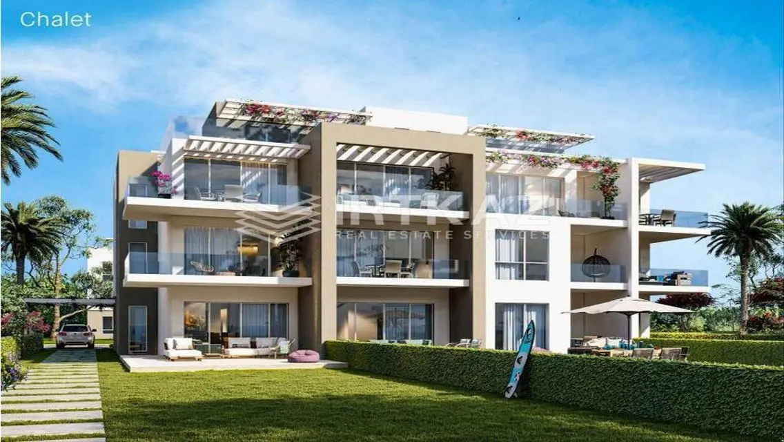 Luxury Apartment for Sale by the Lakes