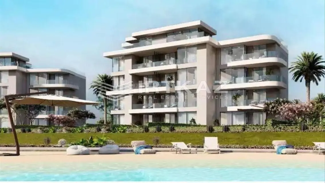Luxury Apartment for Sale by the Lakes