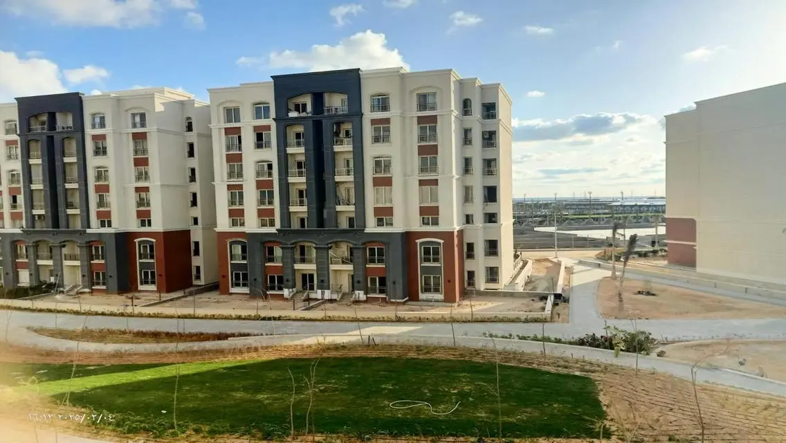 Luxury Apartment in Area 34-1112