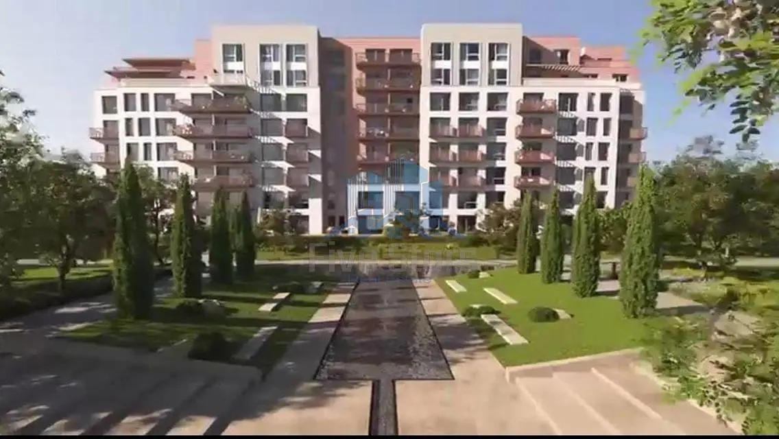 Luxury Apartment for Sale Overlooking Lakes at Competitive Prices