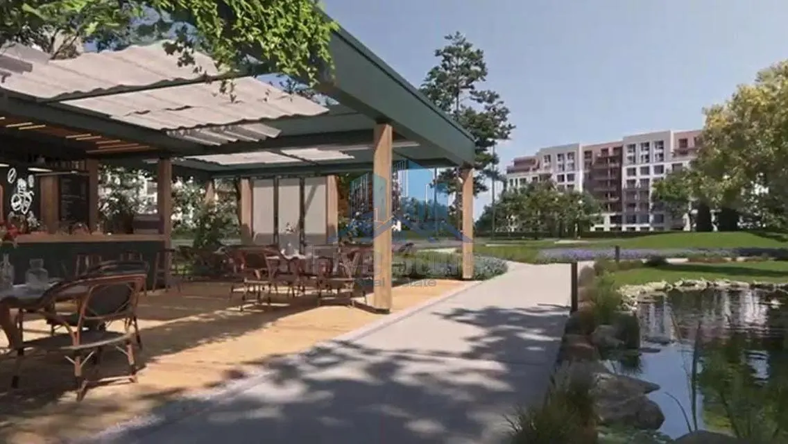 Luxury Apartment for Sale Overlooking Lakes at Competitive Prices