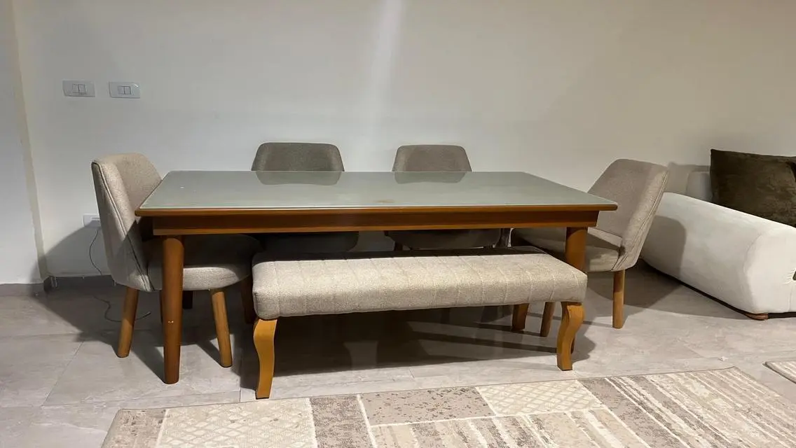 Luxury Apartment for 35,000 in Prime Location