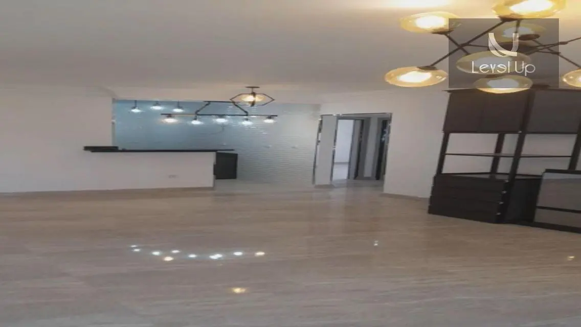 Stunning Rental Apartment with Spacious Living Area