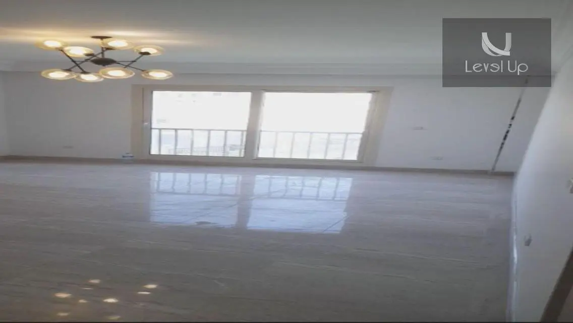 Stunning Rental Apartment with Spacious Living Area