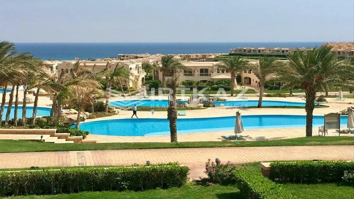 شقة فاخرة في لا فيستا 6 بإطلالة مذهلة