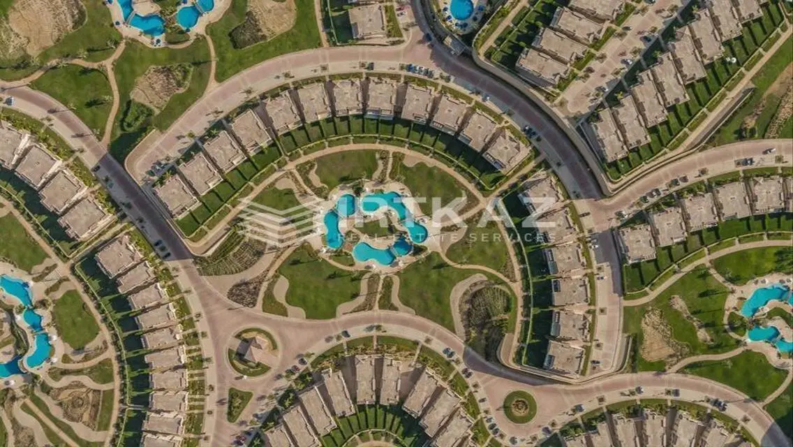 شقة فاخرة في لا فيستا 6 بإطلالة مذهلة