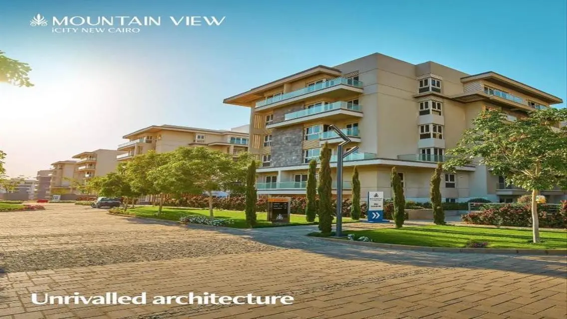 Luxury Villa with Mountain View in the City