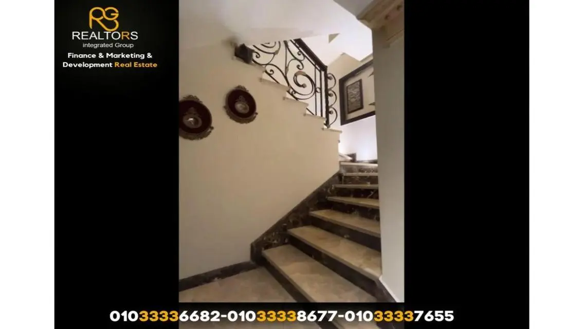 شقة فاخرة للبيع overlooking معلم رئيسي