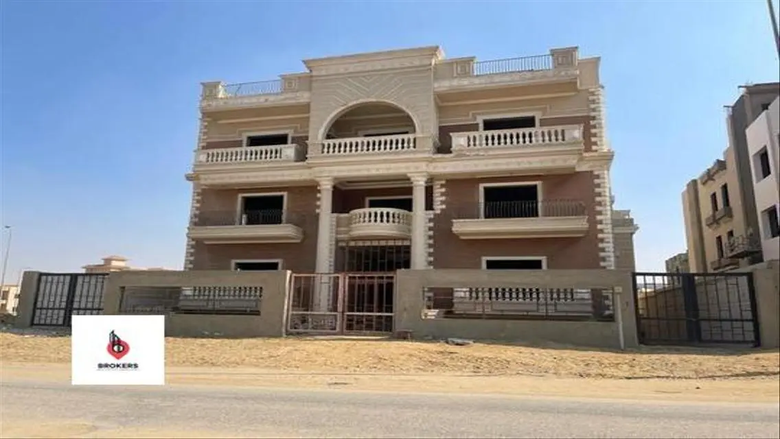 شقة فاخرة بمساحة واسعة مطلة على بحيرات
