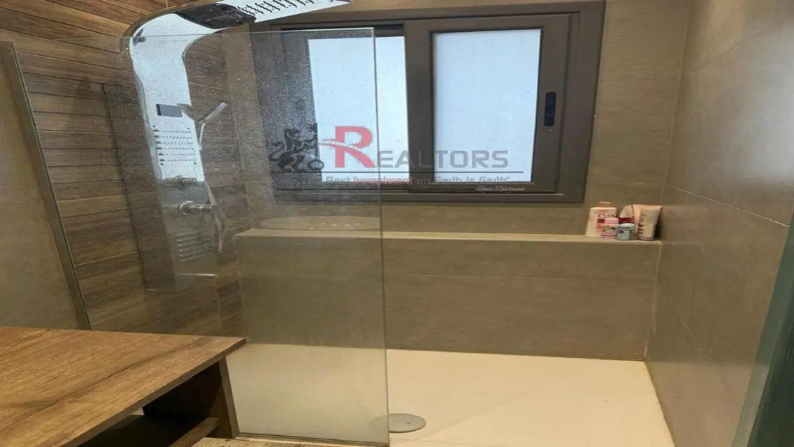 Luxurious Apartment for Sale with Stunning View