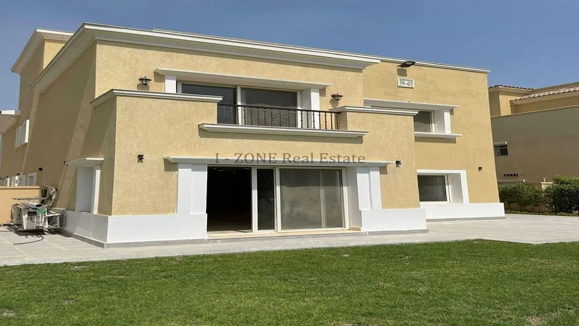 Luxury Apartment in I-Zone - 2500 Sq.M