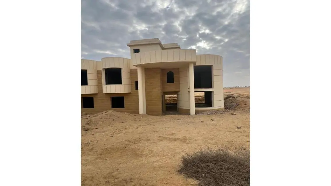 شقة رائعة بإطلالة مميزة للبيع