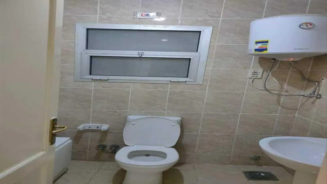شقة مميزة للإيجار -116-