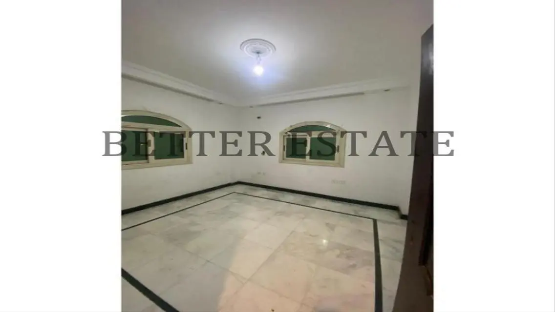Stunning 610 sqm Apartment in the Heart of the City