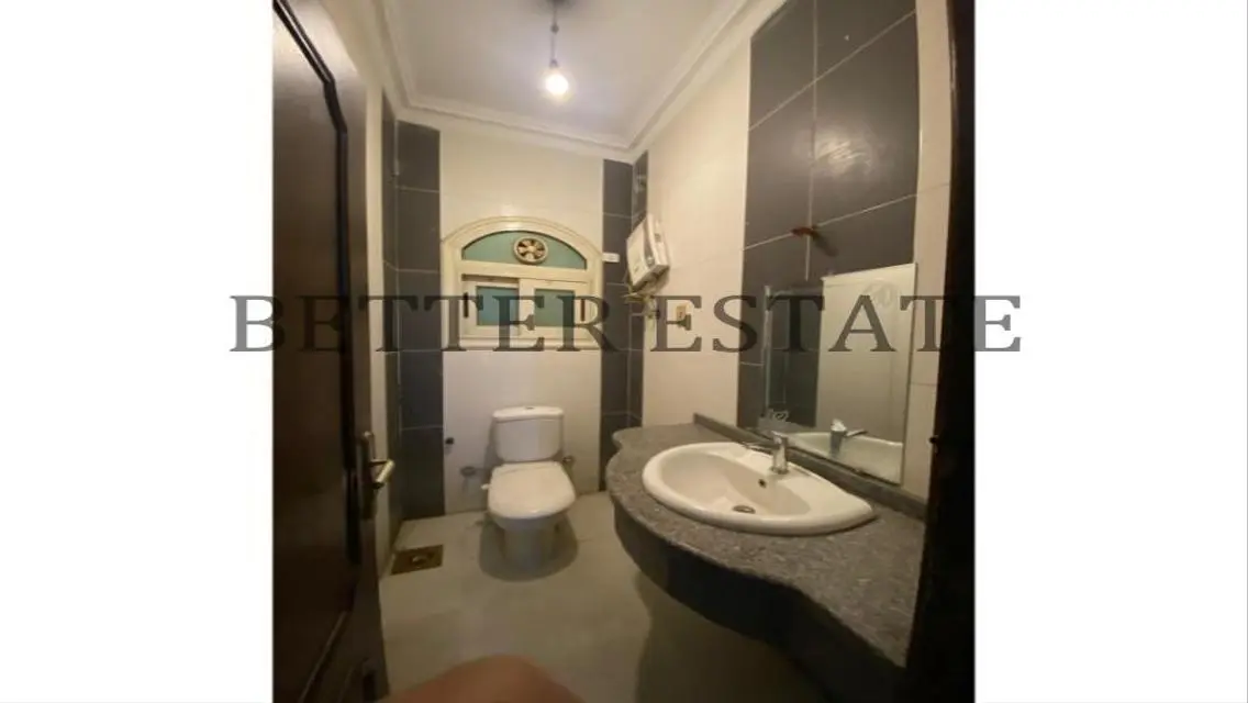 Stunning 610 sqm Apartment in the Heart of the City