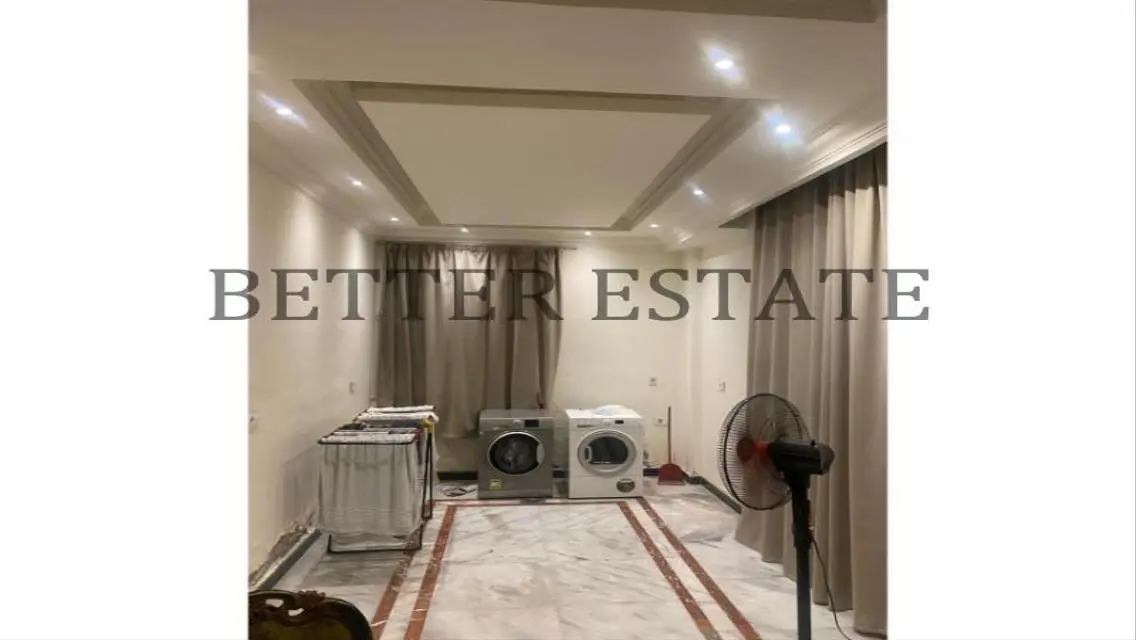 Stunning 610 sqm Apartment in the Heart of the City