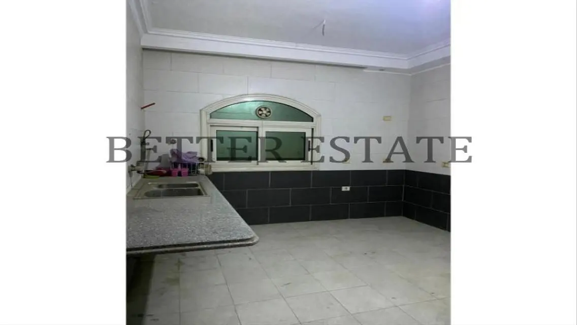 Stunning 610 sqm Apartment in the Heart of the City