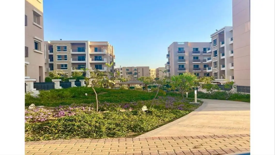 Luxurious Villa with Private Garden at MNHD