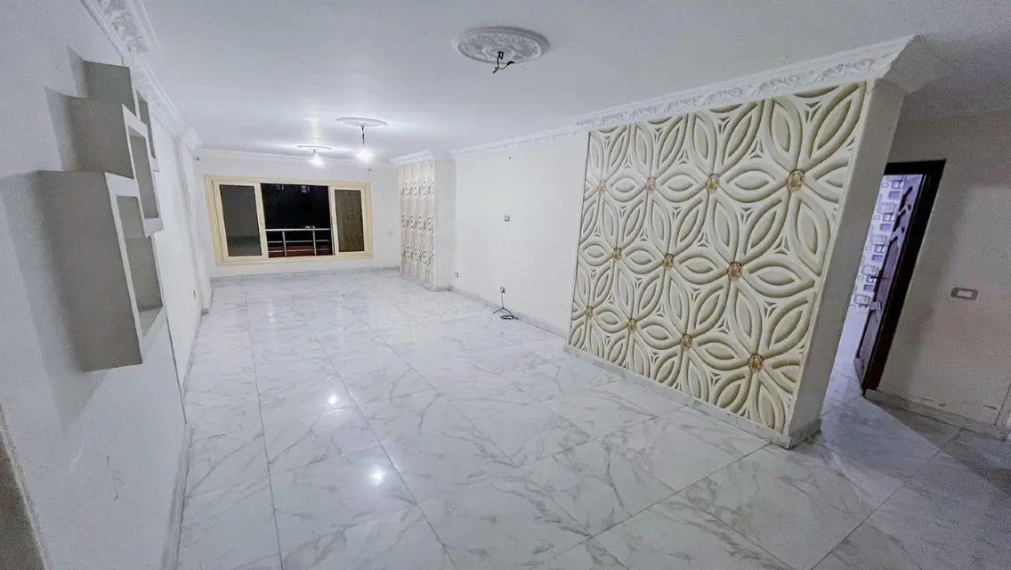 شقة فاخرة للبيع في بولكلي، الإسكندرية