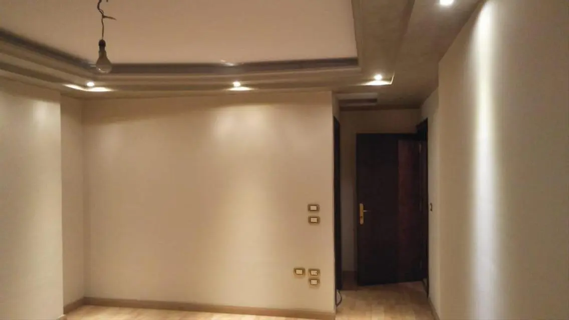 شقة فاخرة للبيع بمساحة متميزة