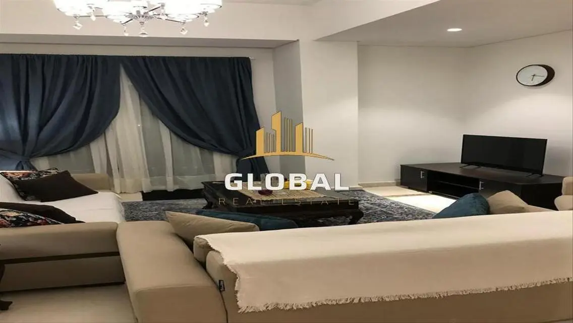 Luxurious Apartment in Mivida Compound