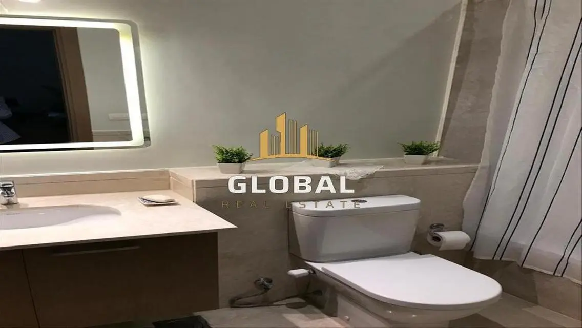 Luxurious Apartment in Mivida Compound