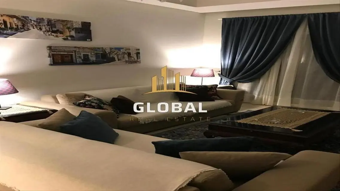 Luxurious Apartment in Mivida Compound