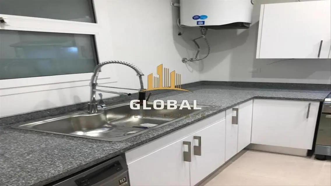 Luxurious Apartment in Mivida Compound