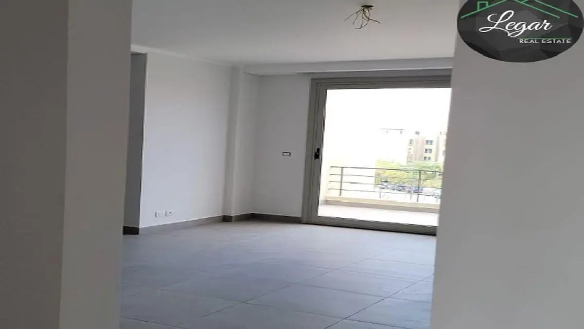شقة رائعة في بالم باركس بمساحة 475 متر