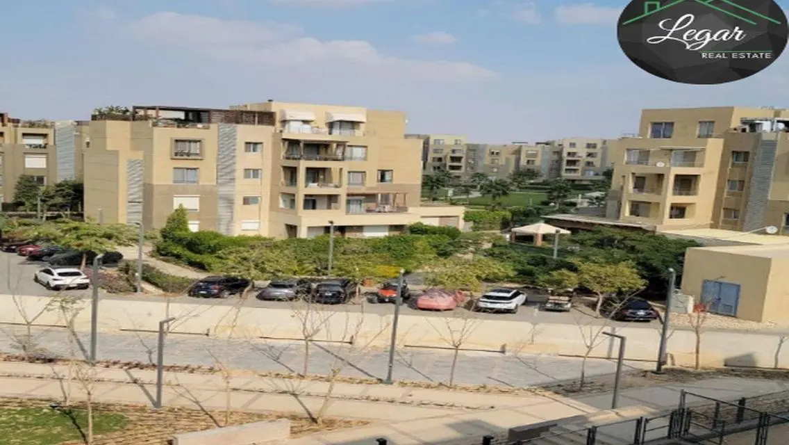 شقة رائعة في بالم باركس بمساحة 475 متر