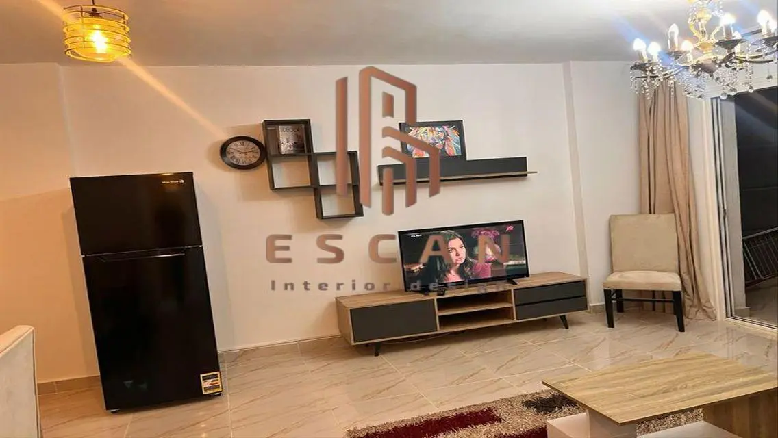 شقة رائعة للايجار في B12