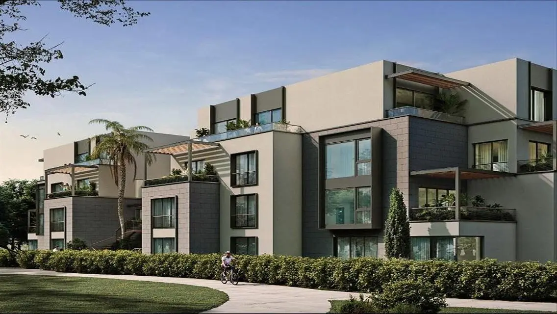 Luxury Apartment with Private Garden in Garden Lakes Hyde Park 8