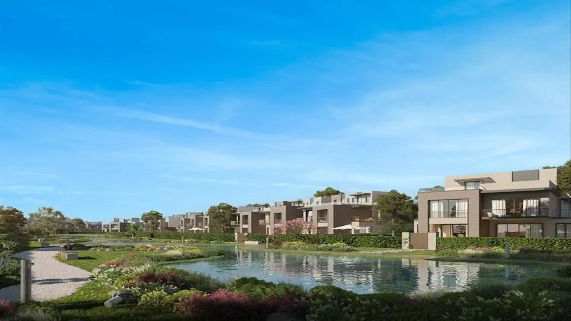 Luxury Apartment with Private Garden in Garden Lakes Hyde Park 8