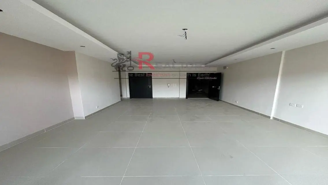 شقة للبيع في The Address East - 3 غرف نوم مع إطلالة مميزة