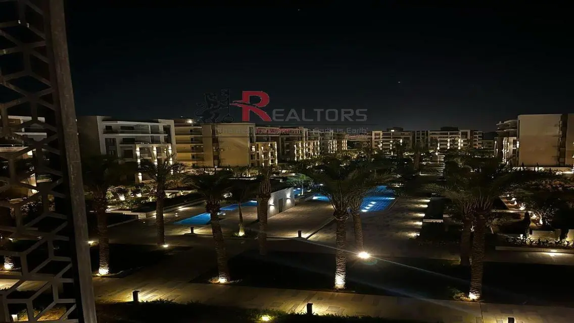 شقة للبيع في The Address East - 3 غرف نوم مع إطلالة مميزة