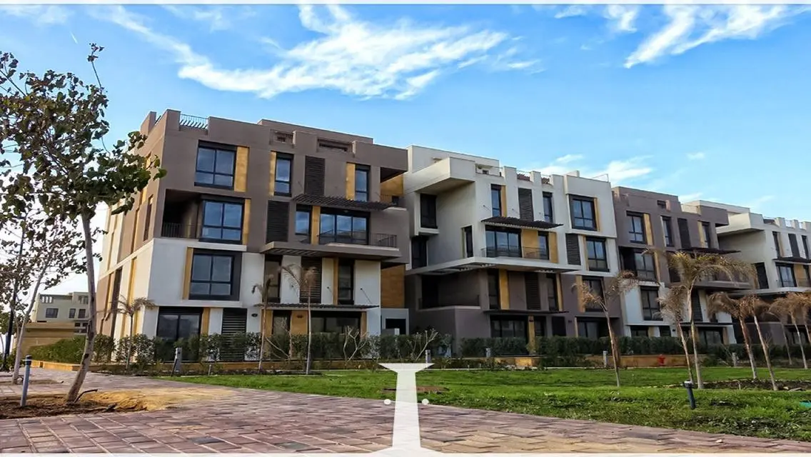 Luxury Apartment for Sale with Lake View
