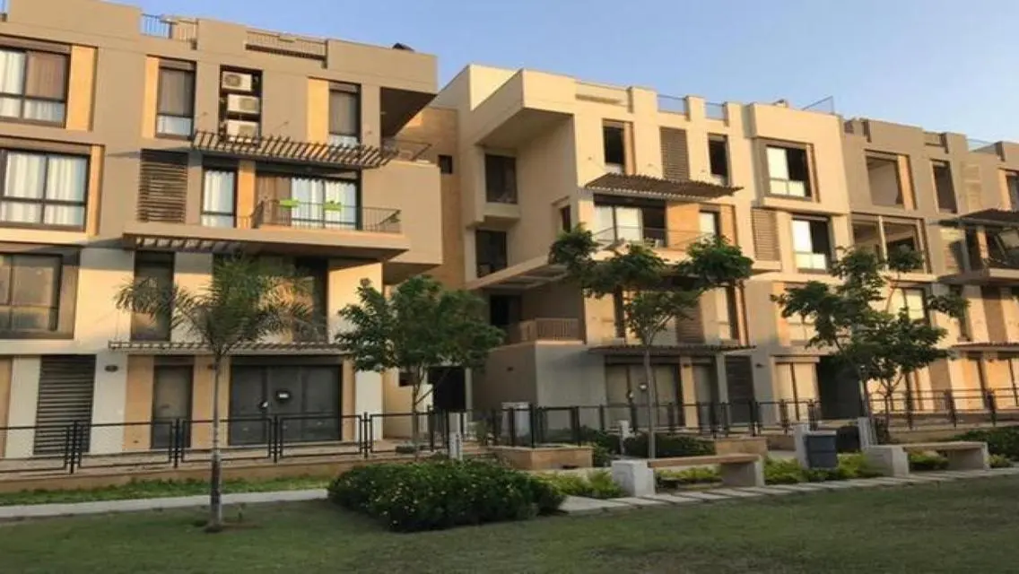 Luxury Apartment for Sale with Lake View