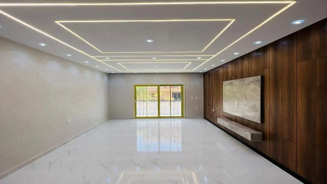 Luxury Apartment with Lake View for Sale