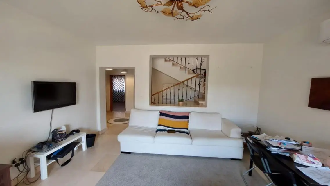 Stunning Apartment for Sale in Mivida - 320 sqm