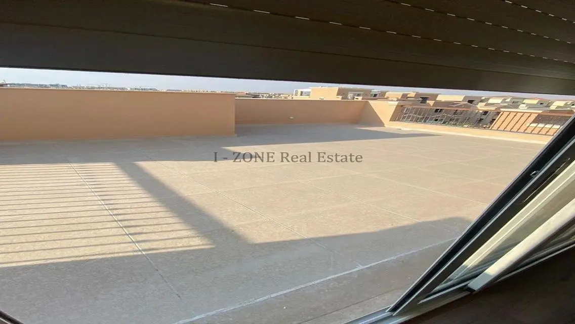 Luxury Apartment in I-Zone - 350 sqm