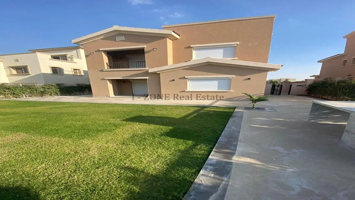 Luxury Apartment in I-Zone - 350 sqm