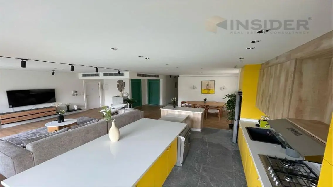 Luxury Villa with Private Garden and Pool
