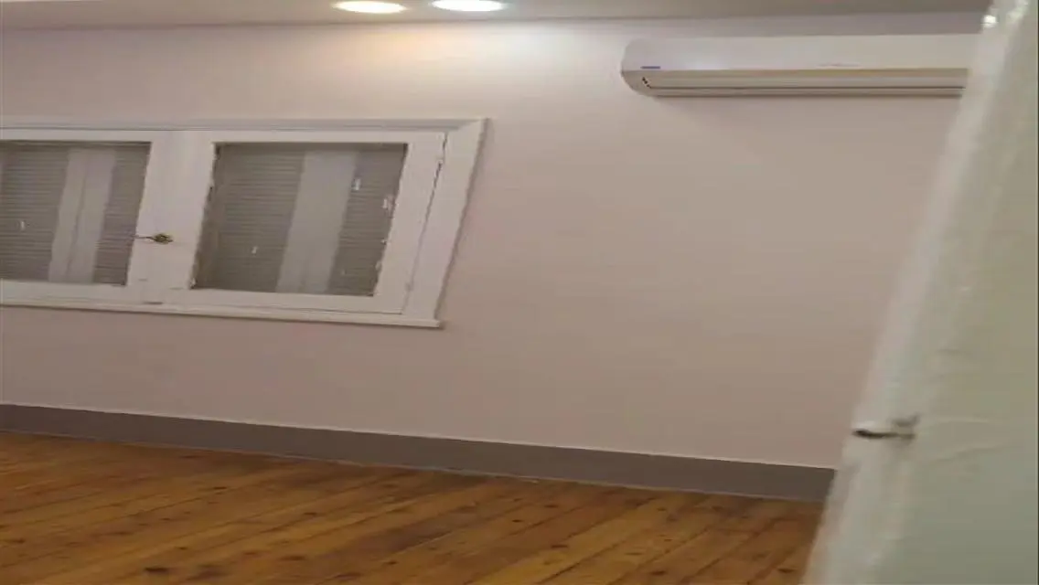 Luxury Apartment for Sale - 4 Rooms, 180 sqm