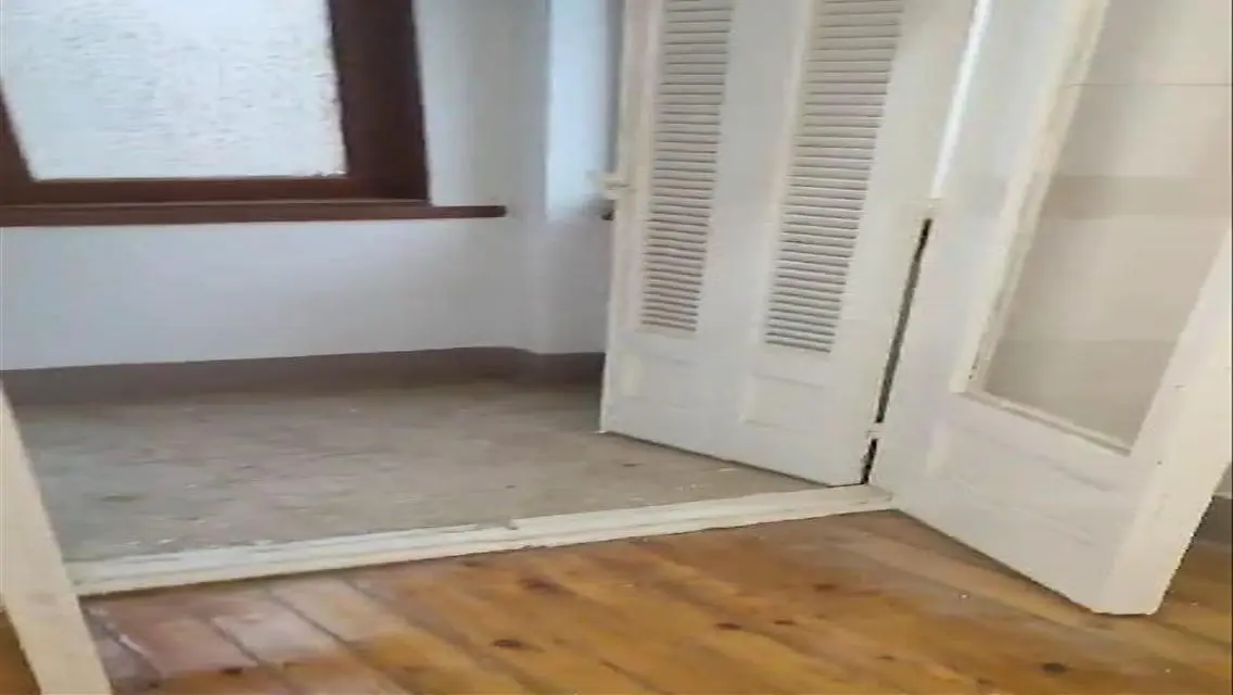 Luxury Apartment for Sale - 4 Rooms, 180 sqm