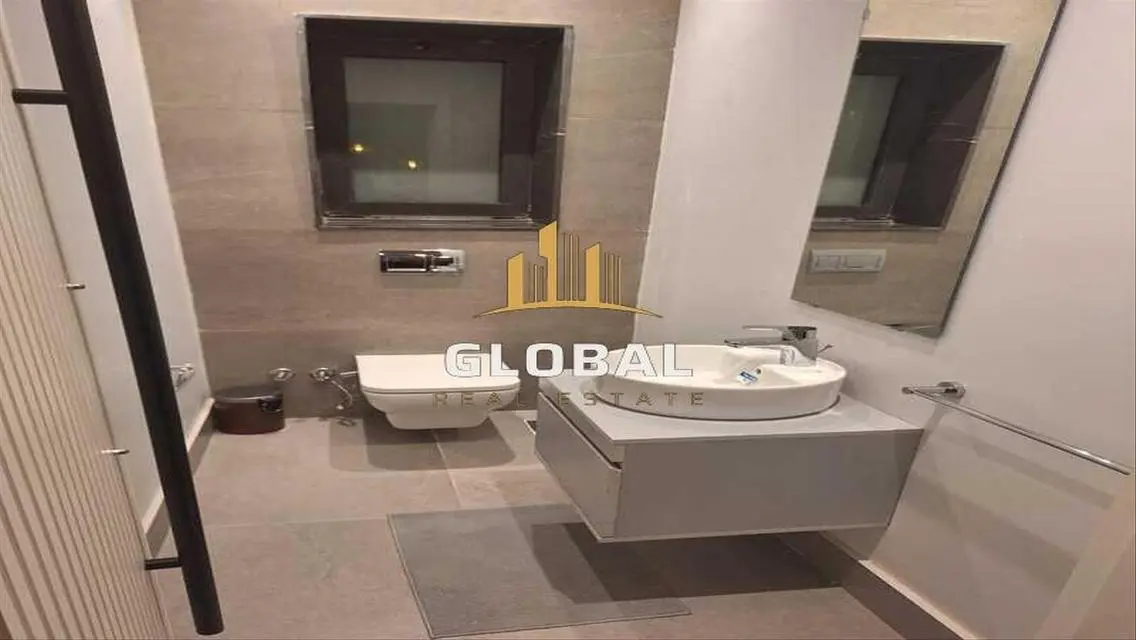 شقة للبيع في كود بحيرة، 3 غرف نوم بسعر مغري