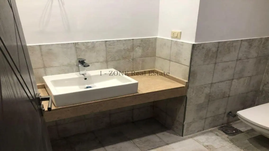 Luxury Apartment for Sale in i-zone