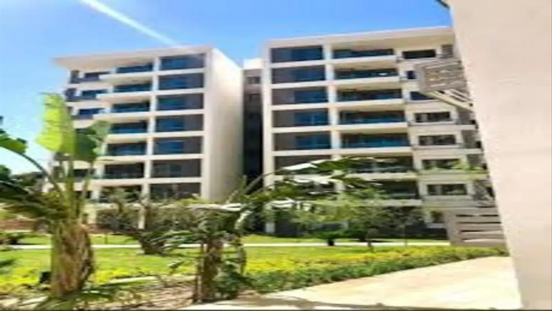 Luxury Apartment for Sale in Madinaty - 3 Bedrooms